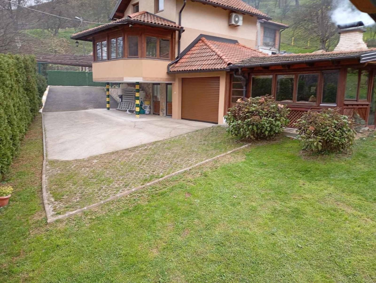 Holiday Home Pharaoh Visoko Exterior photo